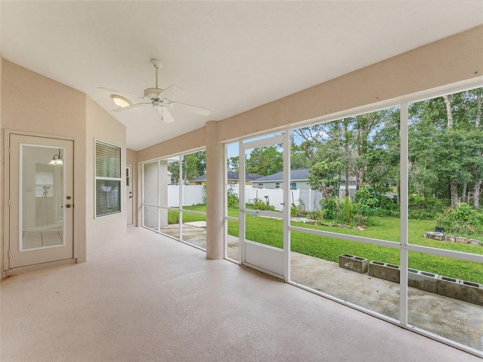 For Sale: $285,000 (3 beds, 2 baths, 1746 Square Feet)