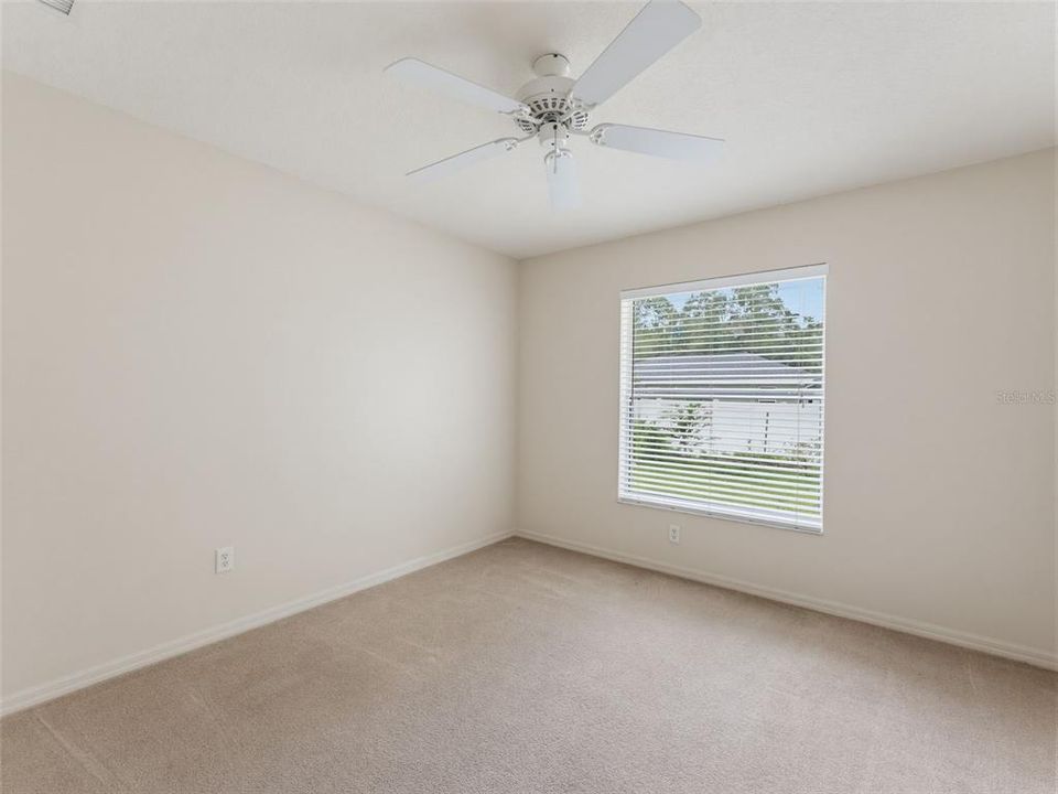 For Sale: $285,000 (3 beds, 2 baths, 1746 Square Feet)
