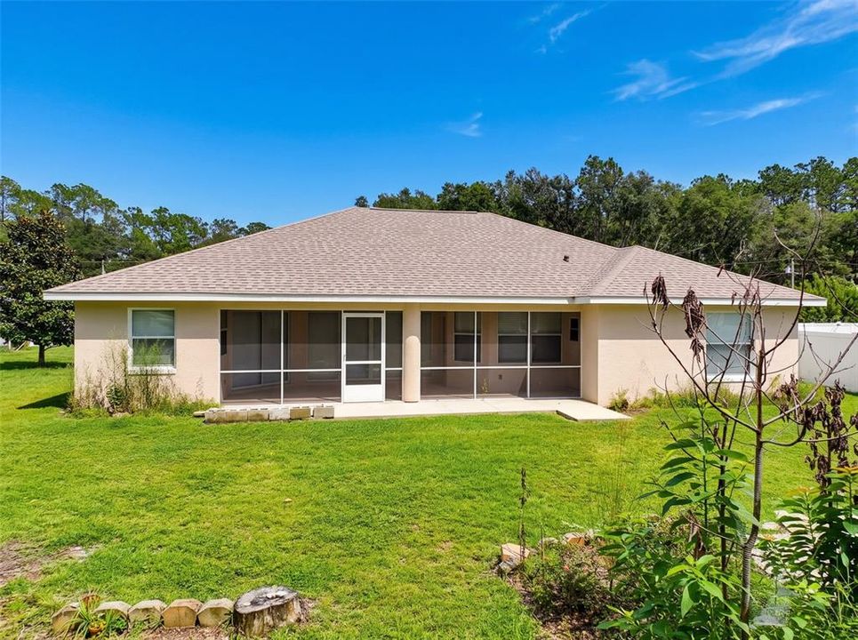 For Sale: $285,000 (3 beds, 2 baths, 1746 Square Feet)
