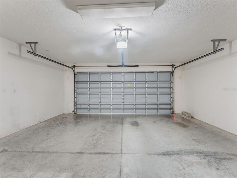 For Sale: $285,000 (3 beds, 2 baths, 1746 Square Feet)