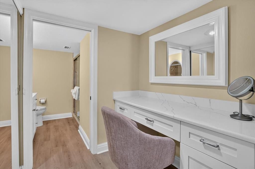For Sale: $749,000 (2 beds, 2 baths, 1349 Square Feet)