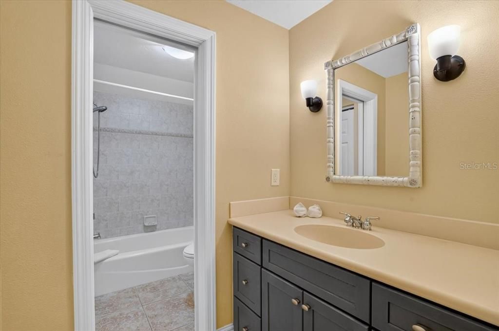 For Sale: $749,000 (2 beds, 2 baths, 1349 Square Feet)