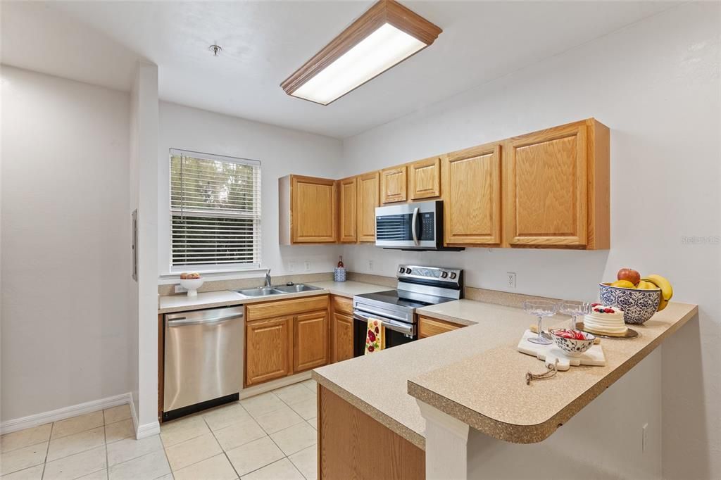 For Rent: $1,450 (2 beds, 2 baths, 1176 Square Feet)