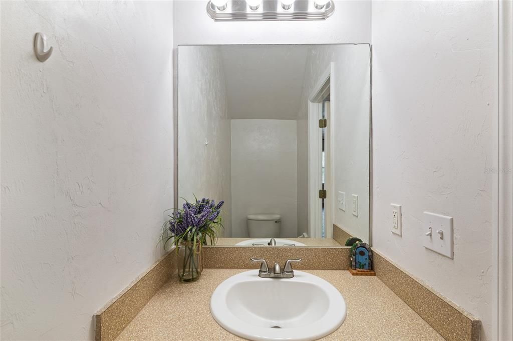 For Rent: $1,450 (2 beds, 2 baths, 1176 Square Feet)
