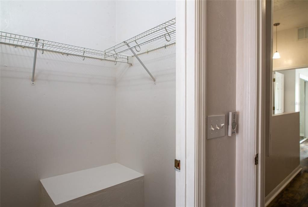 For Rent: $1,450 (2 beds, 2 baths, 1176 Square Feet)