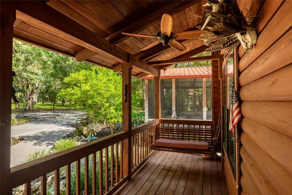 For Sale: $709,000 (2 beds, 2 baths, 1464 Square Feet)