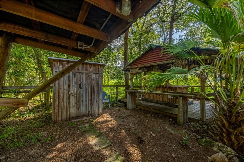 For Sale: $709,000 (2 beds, 2 baths, 1464 Square Feet)