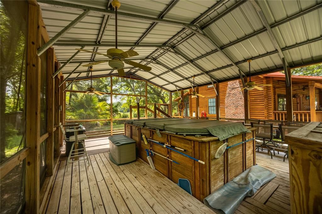 For Sale: $709,000 (2 beds, 2 baths, 1464 Square Feet)
