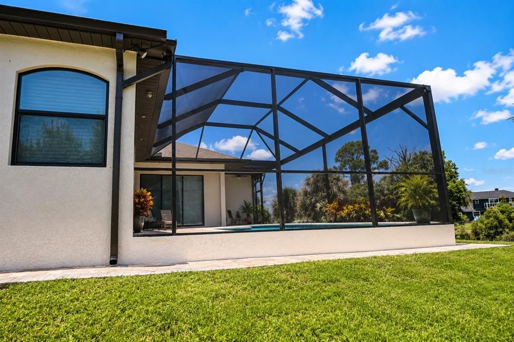 For Sale: $649,000 (4 beds, 3 baths, 2257 Square Feet)