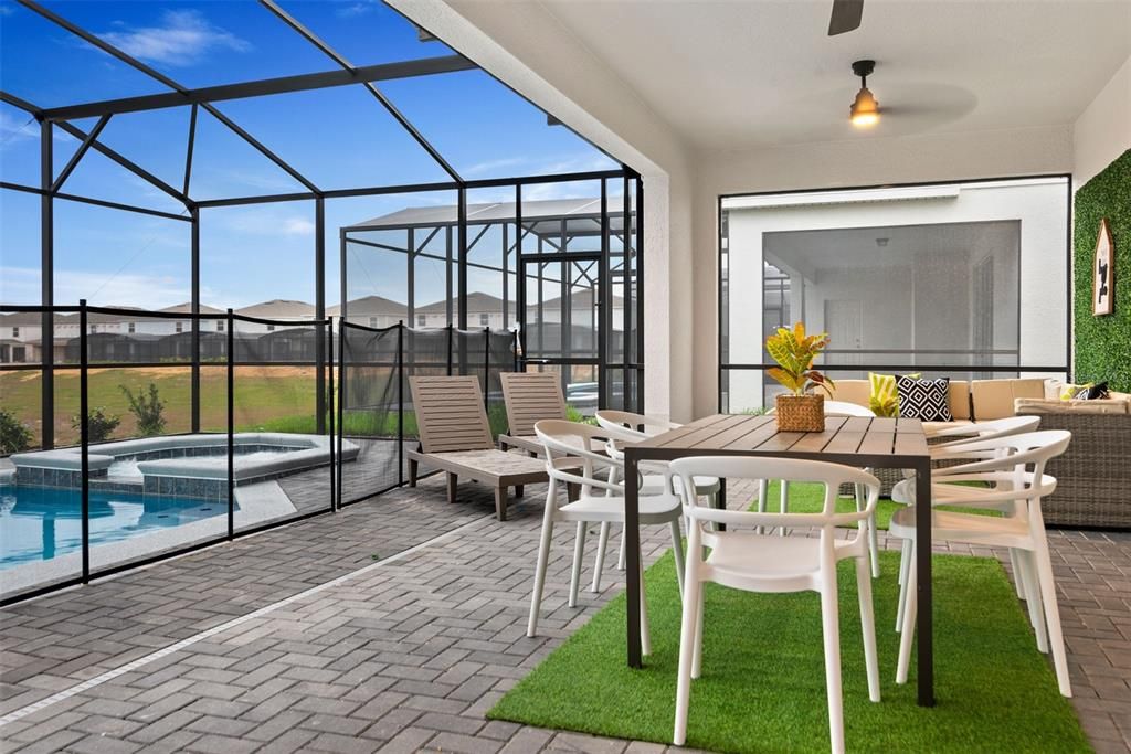 En Venta: $879,000 (10 camas, 8 baños, 4399 Pies cuadrados)