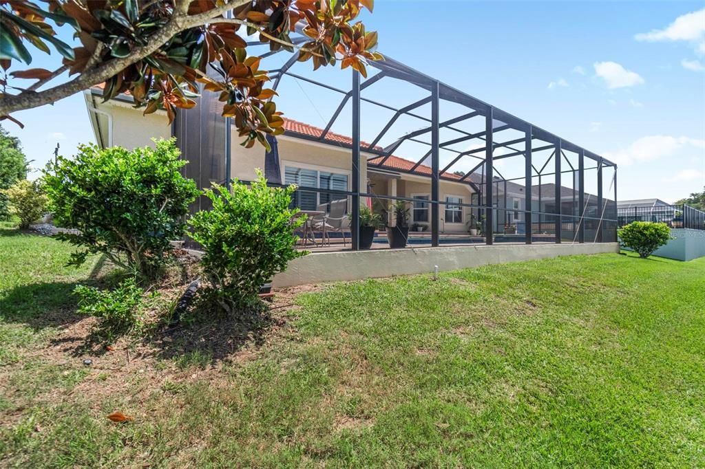 Activo con contrato: $870,000 (3 camas, 2 baños, 2586 Pies cuadrados)