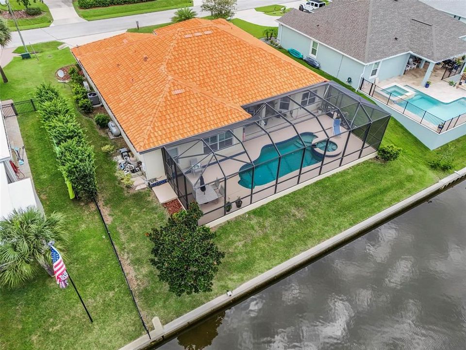 Activo con contrato: $870,000 (3 camas, 2 baños, 2586 Pies cuadrados)