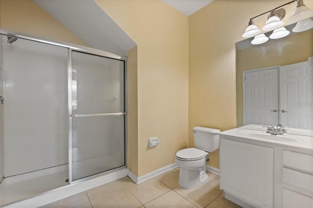 For Rent: $2,500 (3 beds, 3 baths, 1822 Square Feet)