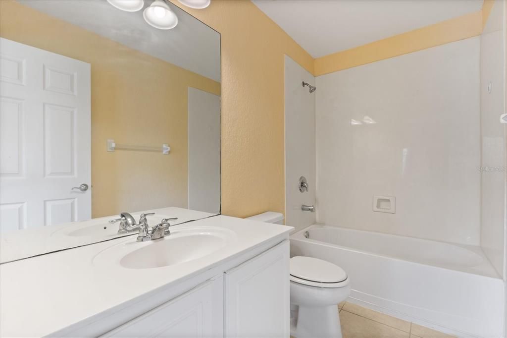 For Rent: $2,500 (3 beds, 3 baths, 1822 Square Feet)