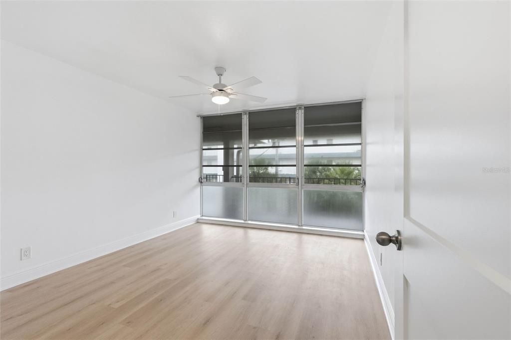 En Venta: $219,900 (1 camas, 1 baños, 765 Pies cuadrados)