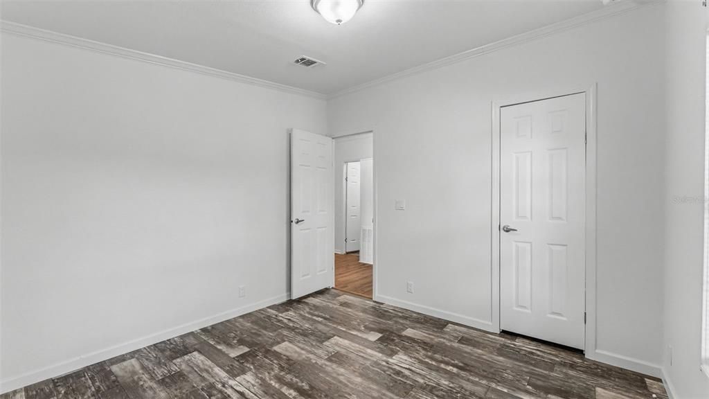 На продажу: $275,000 (4 спален, 2 ванн, 1456 Квадратных фут)