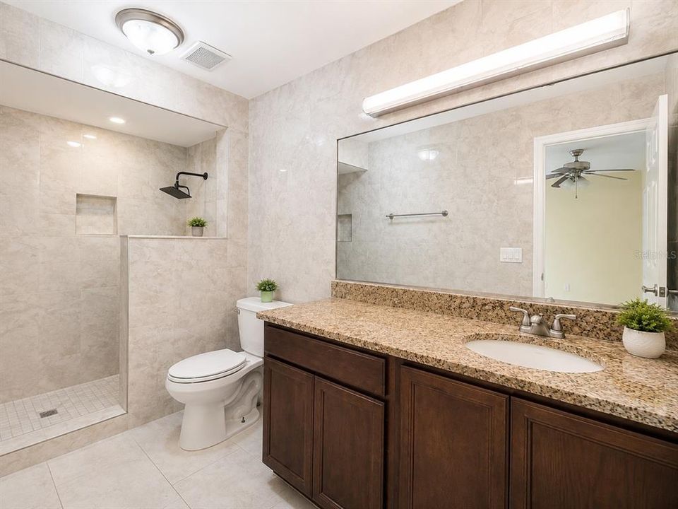 En Venta: $430,000 (3 camas, 2 baños, 1608 Pies cuadrados)
