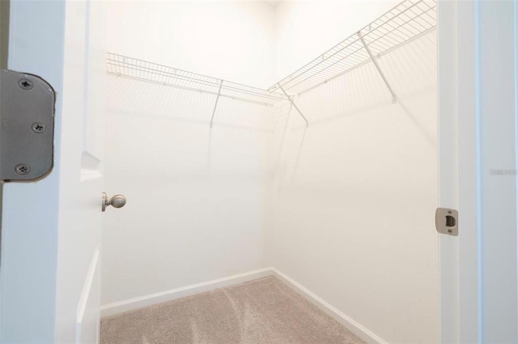 For Rent: $2,495 (3 beds, 2 baths, 1769 Square Feet)