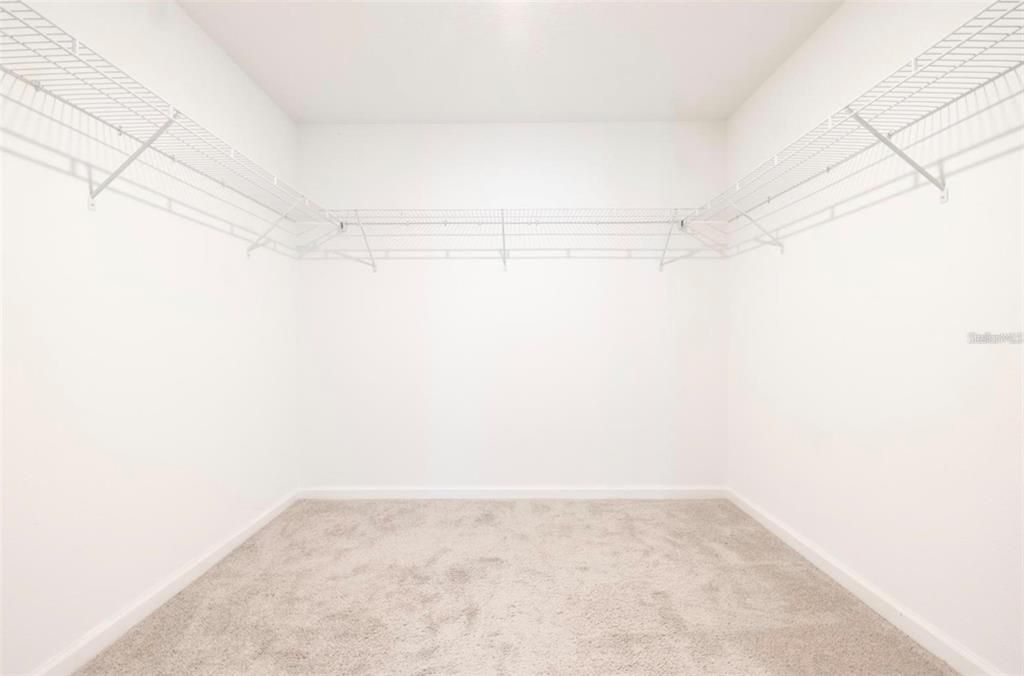 For Rent: $2,495 (3 beds, 2 baths, 1769 Square Feet)