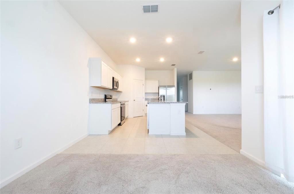 For Rent: $2,495 (3 beds, 2 baths, 1769 Square Feet)
