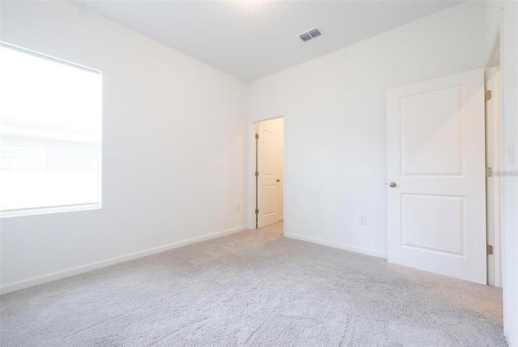 For Rent: $2,495 (3 beds, 2 baths, 1769 Square Feet)