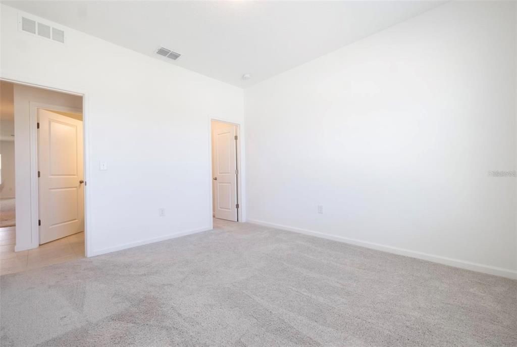 For Rent: $2,495 (3 beds, 2 baths, 1769 Square Feet)