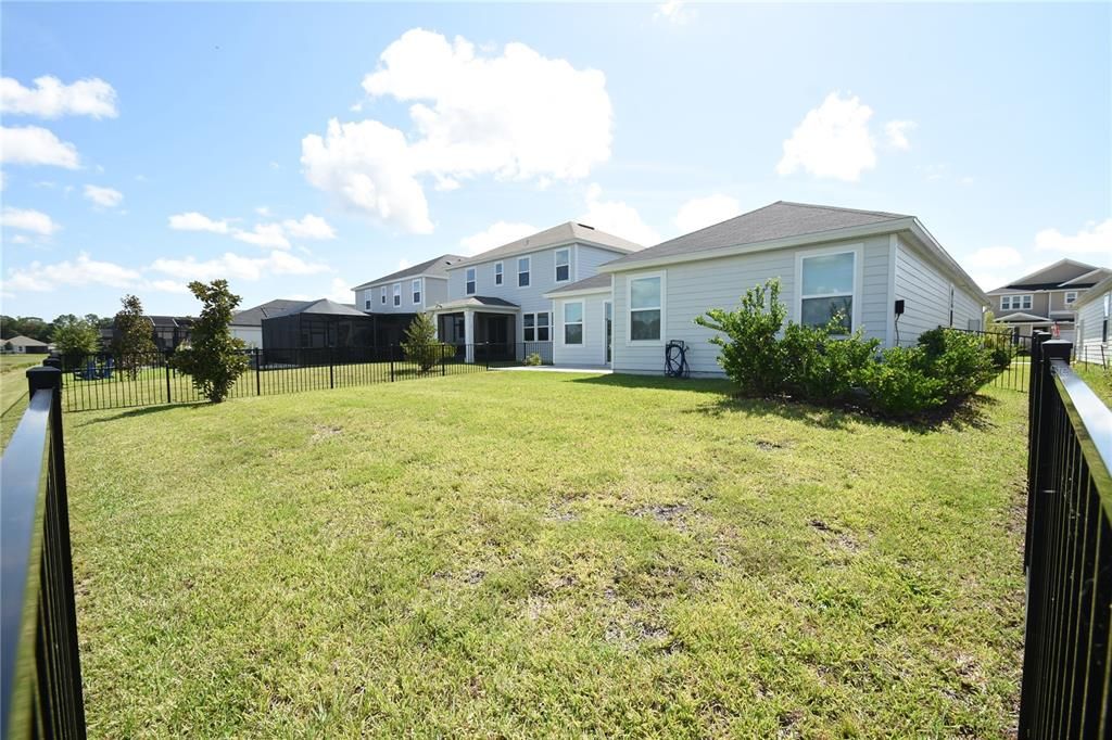 For Rent: $2,000 (3 beds, 2 baths, 1618 Square Feet)