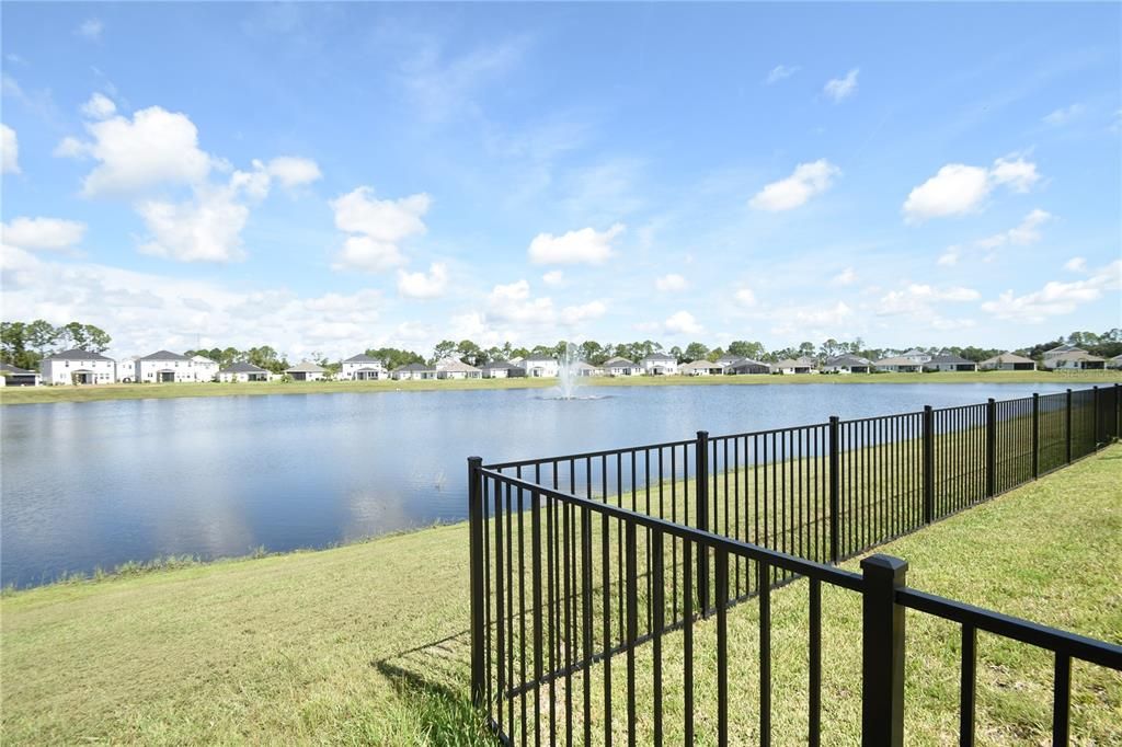 For Rent: $2,000 (3 beds, 2 baths, 1618 Square Feet)