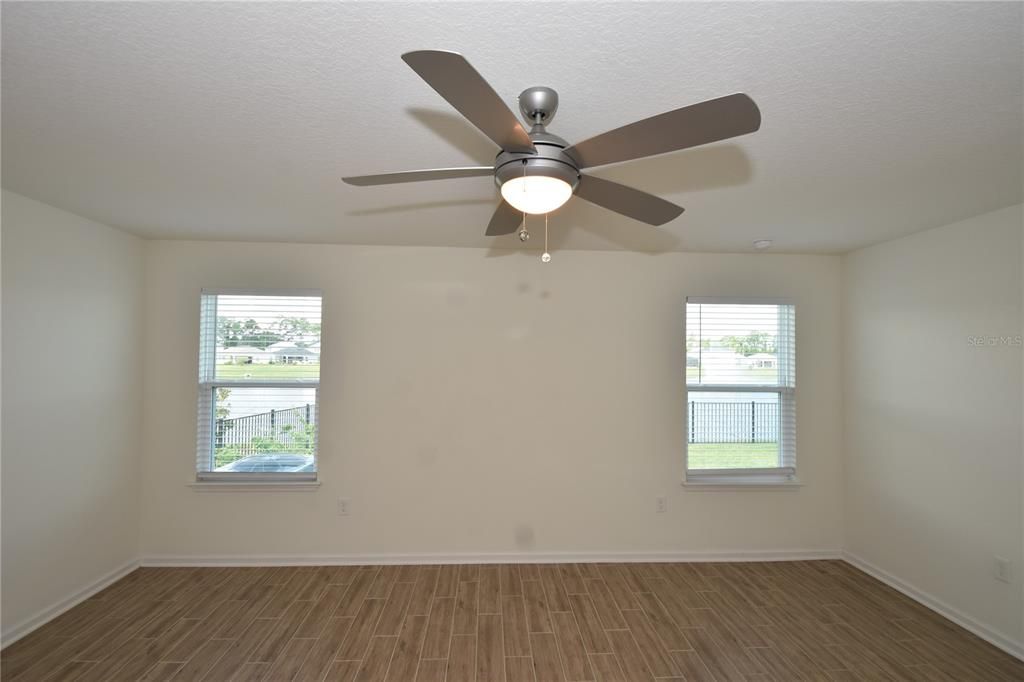 For Rent: $2,000 (3 beds, 2 baths, 1618 Square Feet)