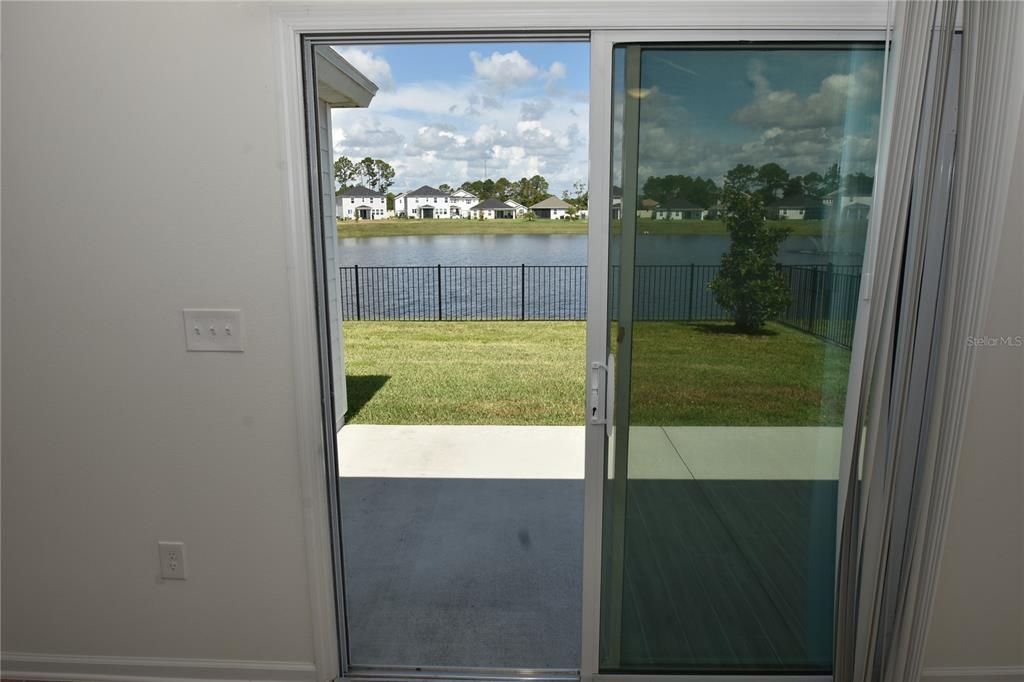 For Rent: $2,000 (3 beds, 2 baths, 1618 Square Feet)