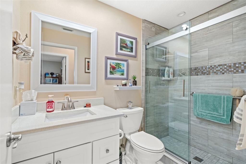 For Sale: $329,000 (2 beds, 2 baths, 2008 Square Feet)