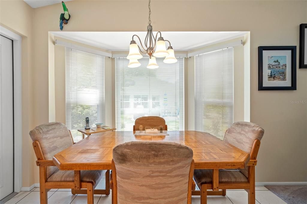 For Sale: $329,000 (2 beds, 2 baths, 2008 Square Feet)