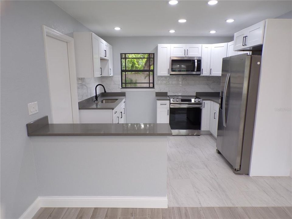 En Venta: $315,000 (3 camas, 1 baños, 800 Pies cuadrados)