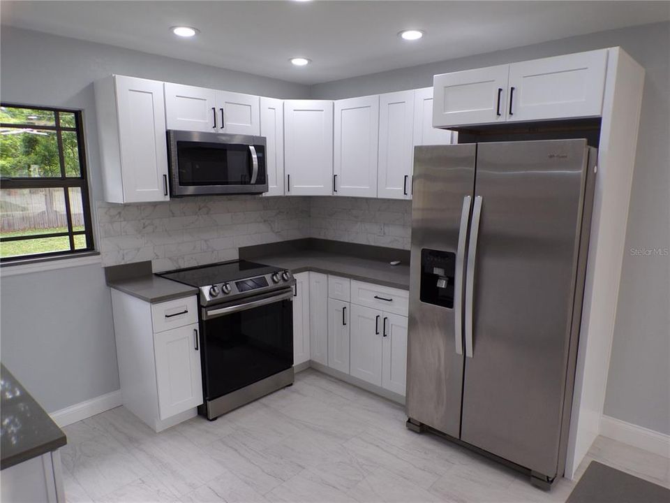 En Venta: $315,000 (3 camas, 1 baños, 800 Pies cuadrados)