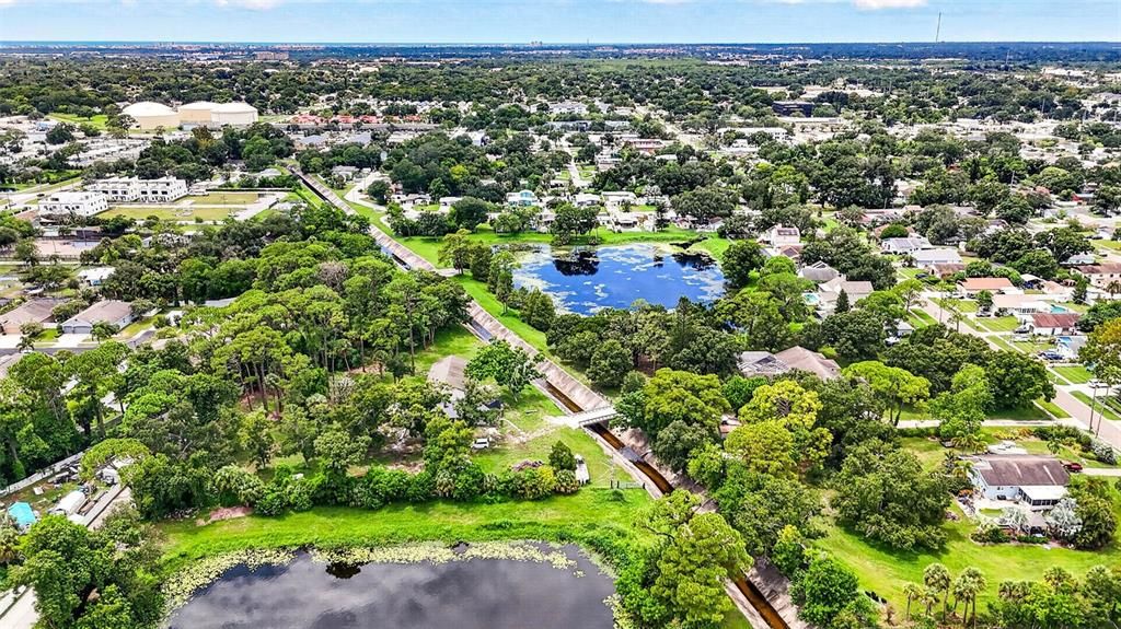 For Sale: $1,550,000 (6 beds, 5 baths, 6600 Square Feet)