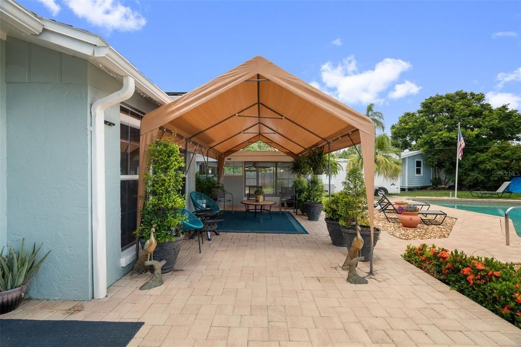 For Sale: $609,900 (4 beds, 3 baths, 2334 Square Feet)