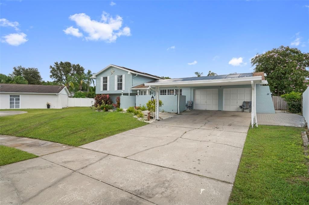 For Sale: $609,900 (4 beds, 3 baths, 2334 Square Feet)