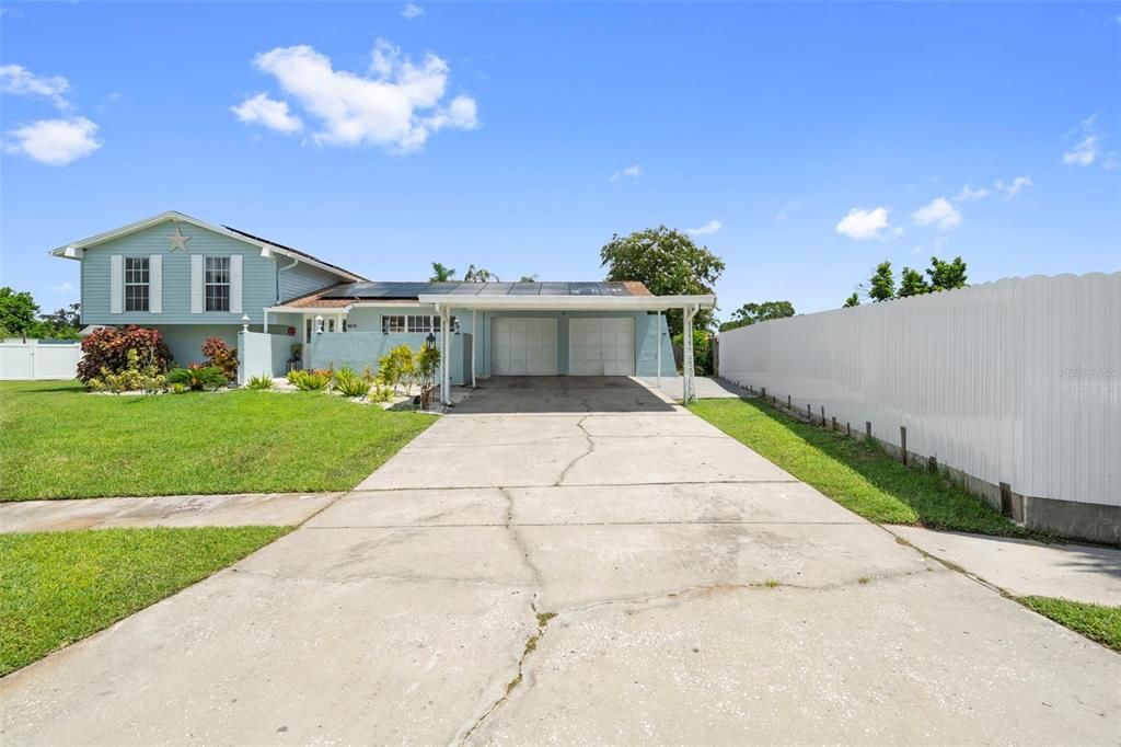 For Sale: $609,900 (4 beds, 3 baths, 2334 Square Feet)