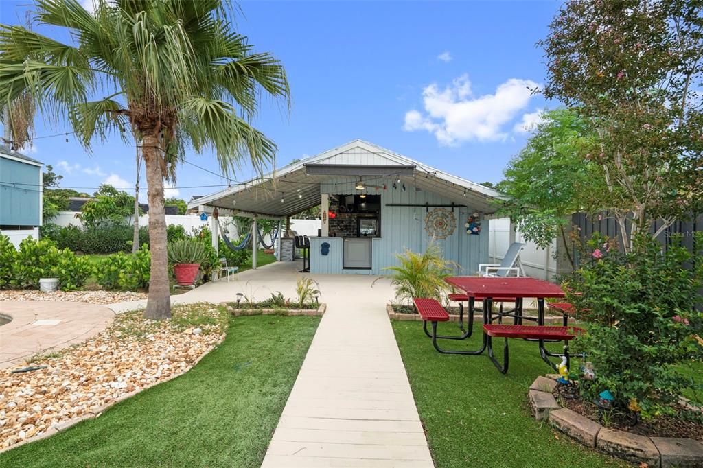 For Sale: $609,900 (4 beds, 3 baths, 2334 Square Feet)
