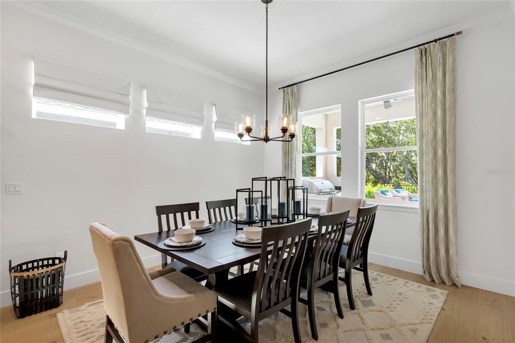 En Venta: $829,000 (4 camas, 3 baños, 3041 Pies cuadrados)