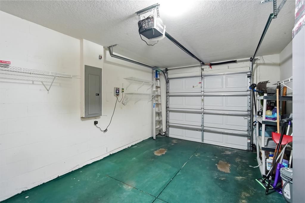 En Renta: $2,095 (3 camas, 2 baños, 1038 Pies cuadrados)