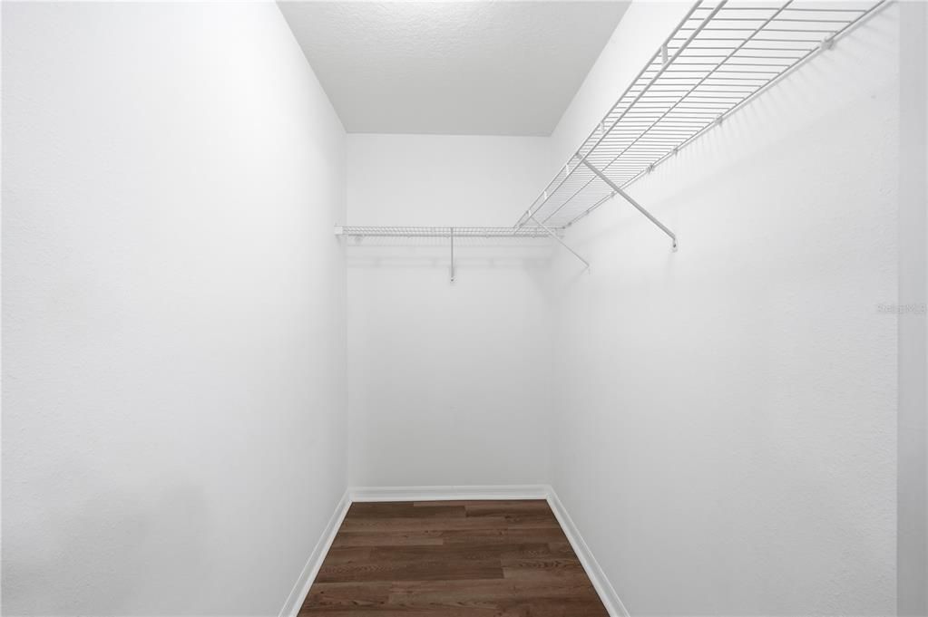En Renta: $2,095 (3 camas, 2 baños, 1038 Pies cuadrados)