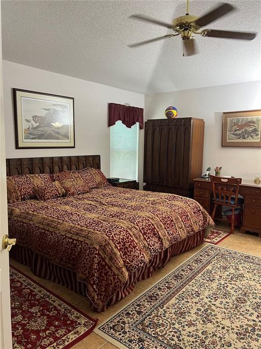 For Sale: $365,000 (2 beds, 2 baths, 1397 Square Feet)