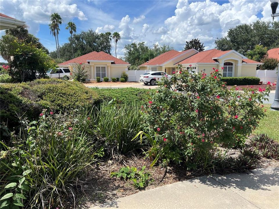 For Sale: $365,000 (2 beds, 2 baths, 1397 Square Feet)