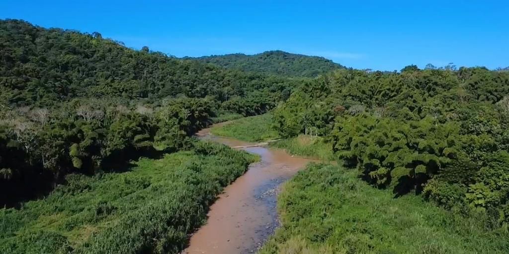 En Venta: $679,900 (117.00 acres)