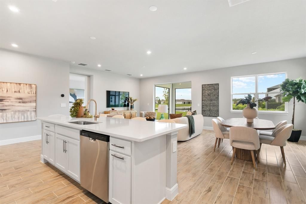 For Sale: $402,720 (3 beds, 2 baths, 1731 Square Feet)