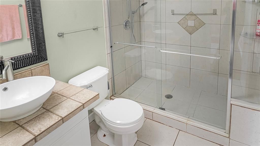 На продажу: $239,900 (3 спален, 2 ванн, 1485 Квадратных фут)