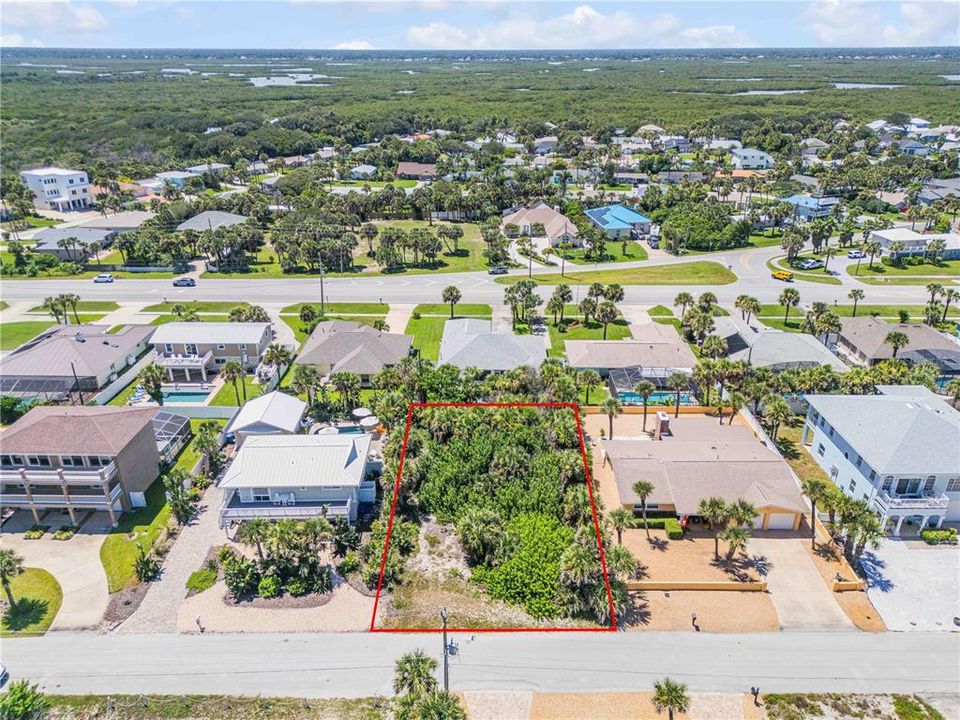 En Venta: $1,200,000 (0.19 acres)