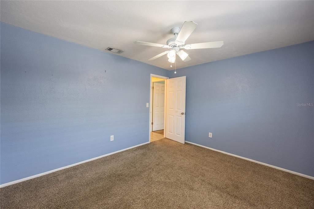 For Sale: $209,900 (3 beds, 2 baths, 1175 Square Feet)