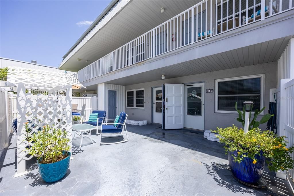 For Sale: $209,900 (3 beds, 2 baths, 1175 Square Feet)